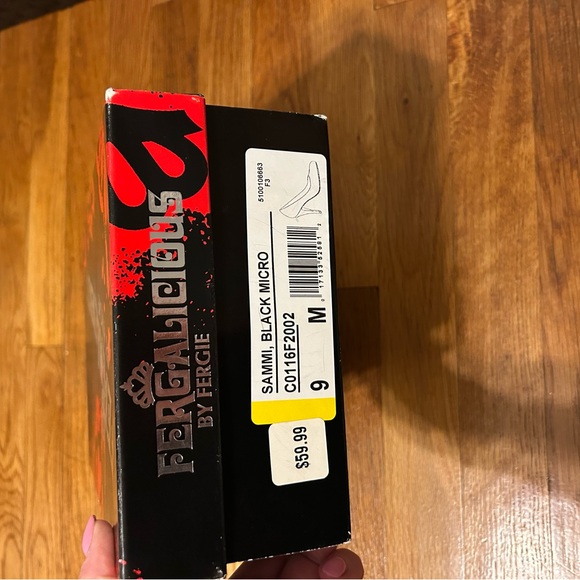 Fergalicious Women's Black Pumps - Picture 5 of 5